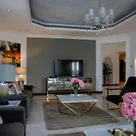 Nasma Luxury Stays - Frond M, Palm Jumeirah