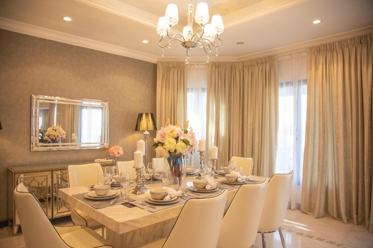 Villa Nasma Luxury Stays - Frond M, Palm Jumeirah